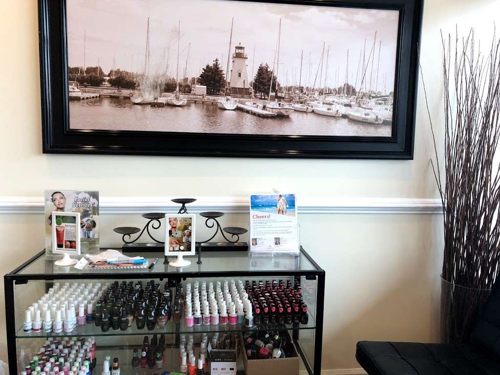 Nail Care & Spa | 2744 Lighthouse Point E, Baltimore, MD 21224, USA | Phone: (410) 276-1104