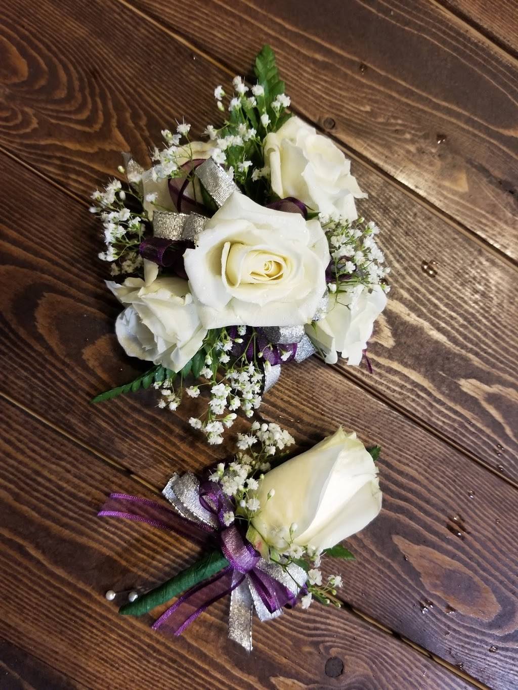 Vickys Flowers & gifts | 6316 La Paz Rd NE, Rio Rancho, NM 87144, USA | Phone: (505) 867-1762