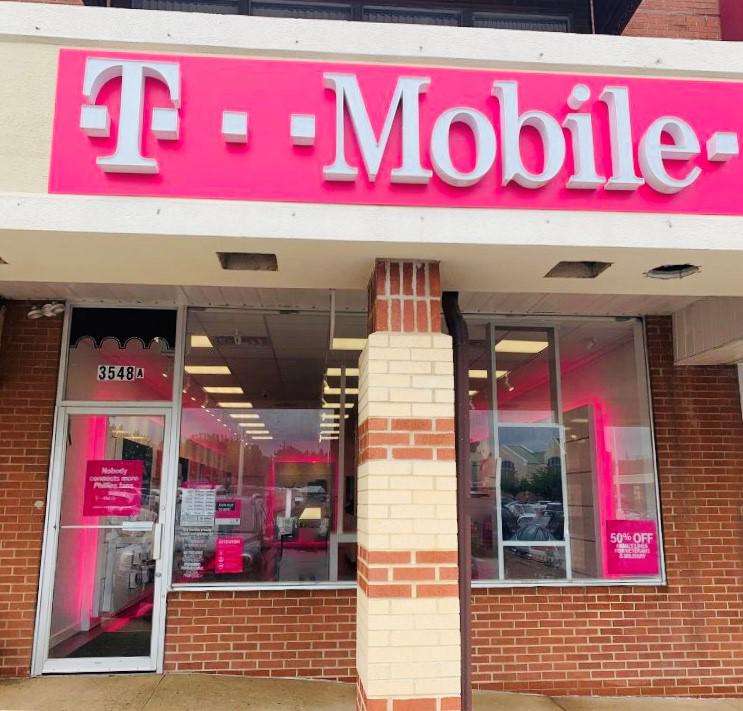 T-Mobile | 3548 West Chester Pike #18, Newtown Square, PA 19073 | Phone: (484) 388-4884