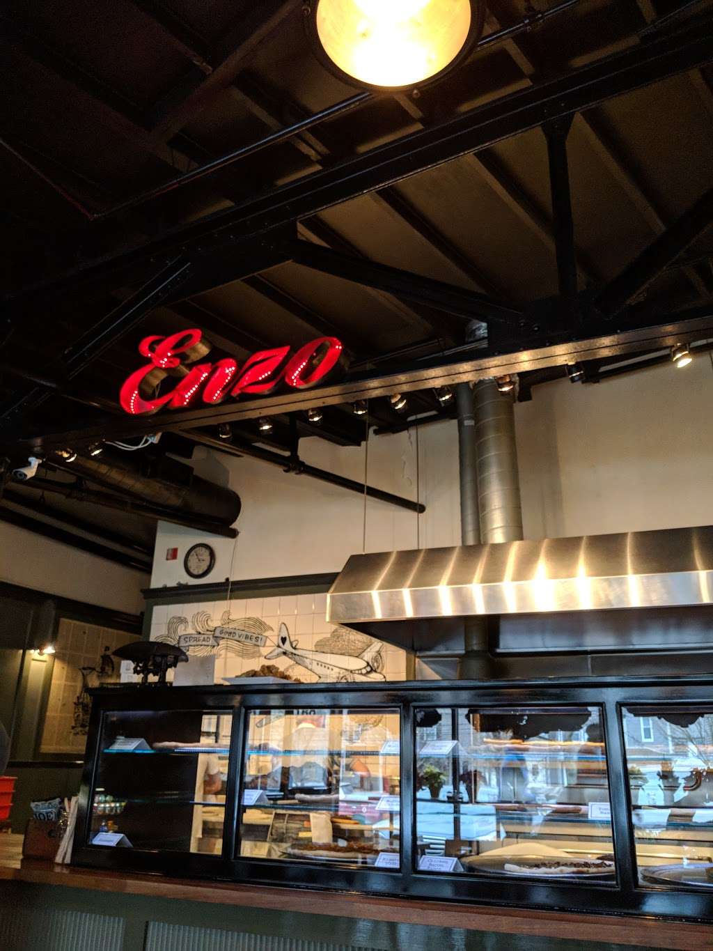 Enzo Pizzeria & Restaurant | 150 Valley Rd, Montclair, NJ 07042, USA | Phone: (973) 509-0999