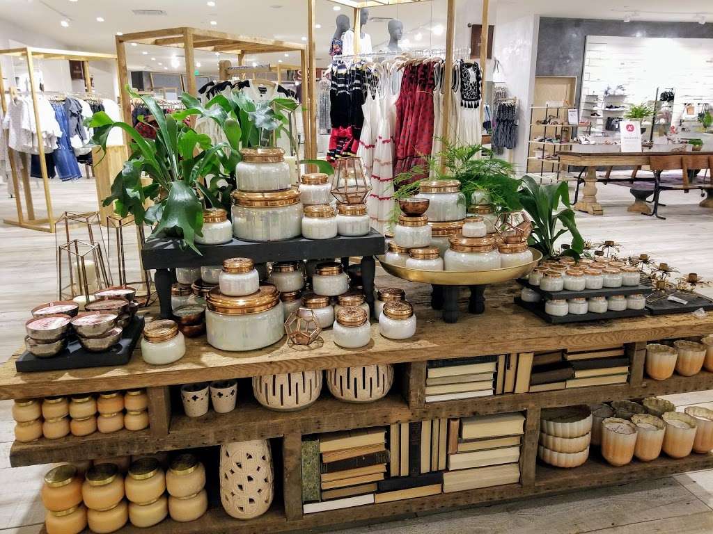 Anthropologie | 640 W Dekalb Pike, King of Prussia, PA 19406, USA | Phone: (610) 265-0630