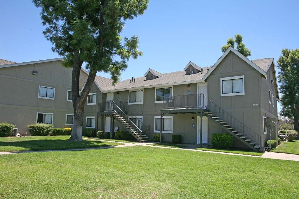Lakehouse Apartments | 15195 Lincoln St, Lake Elsinore, CA 92530, USA | Phone: (951) 245-0338