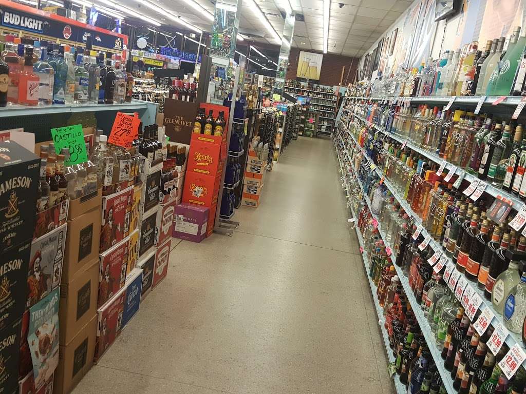 Giant Discount Liquors | 1000 S Wadsworth Blvd # C, Lakewood, CO 80226, USA | Phone: (303) 935-1604