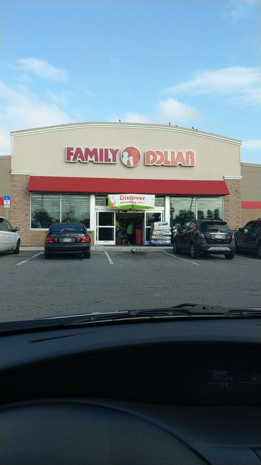 Family Dollar | 1645 S Poinciana Blvd, Kissimmee, FL 34758, USA | Phone: (321) 250-5168