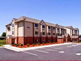 Microtel Inn & Suites by Wyndham Culpeper | 885 Willis Ln, Culpeper, VA 22701, USA | Phone: (540) 829-0330