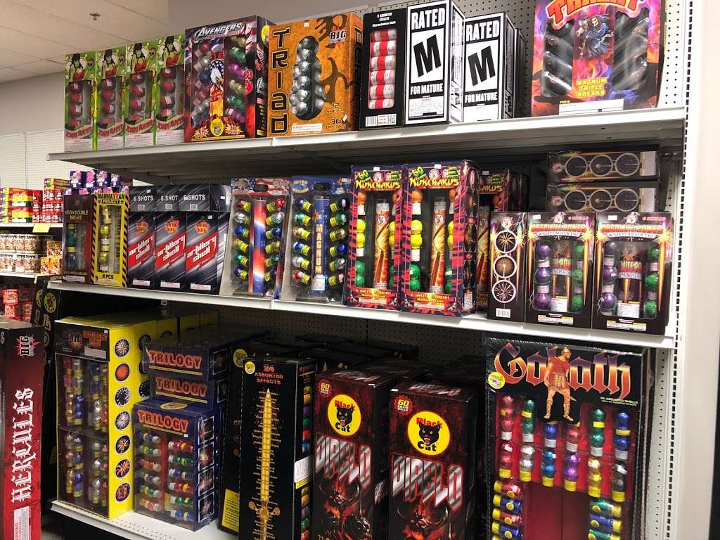 Black Bull Fireworks 1741 Geneva St, Delavan, WI 53115