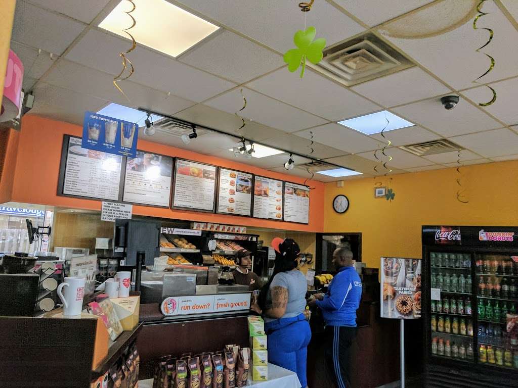 Dunkin | 971 US-1, Avenel, NJ 07001, USA | Phone: (732) 855-7559