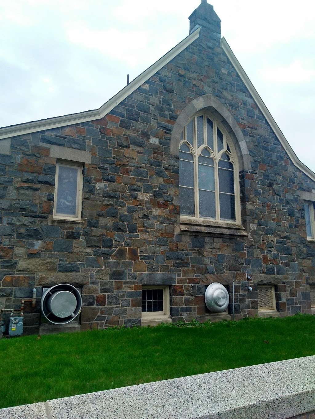 St Lukes Episcopal Church | 670 Weeden St, Pawtucket, RI 02860, USA | Phone: (401) 723-9216