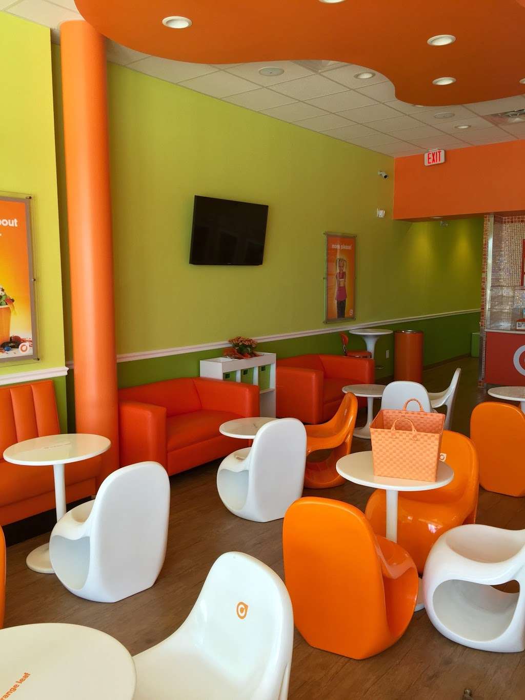 Orange Leaf Frozen Yogurt Bulverde Marketplace | 17230 Autry Pond Rd Ste 111, San Antonio, TX 78247, USA | Phone: (210) 437-0656