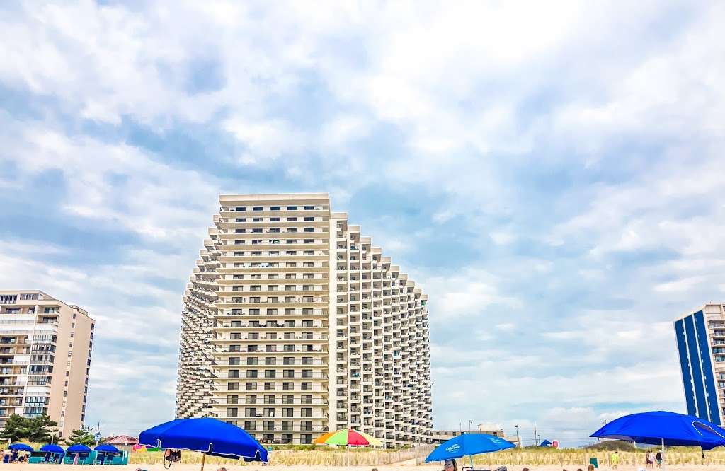 CENTURY 21 New Horizon - Sea Watch | 11500 Coastal Hwy, Ocean City, MD 21842, USA | Phone: (410) 250-0106