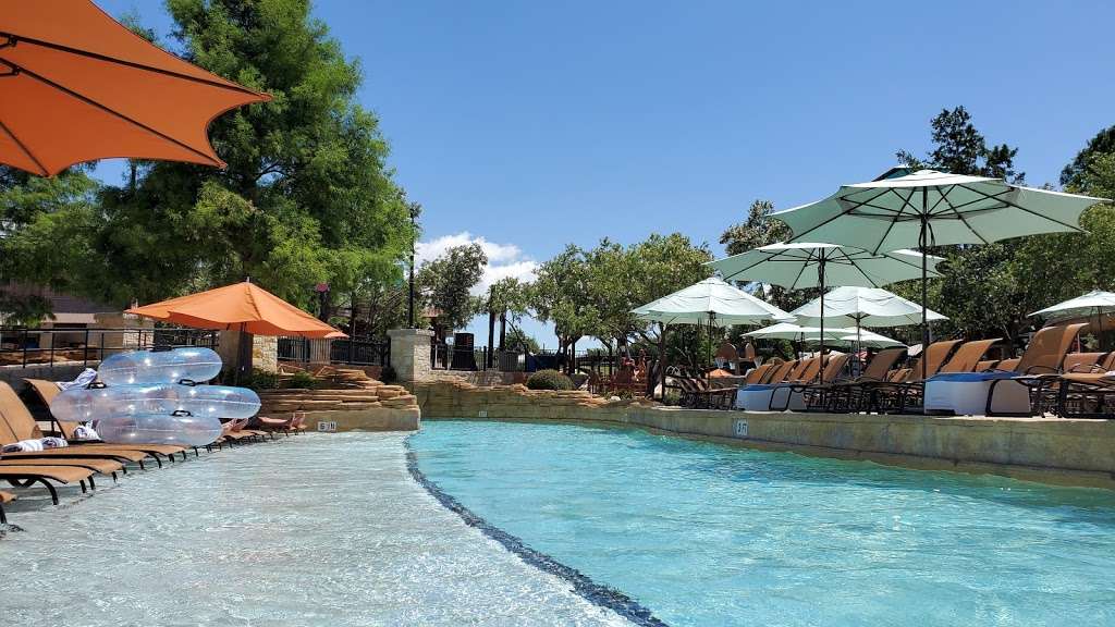 Paradise Springs Aquatic Park | 1501 Gaylord Trail, Grapevine, TX 76051, USA | Phone: (817) 778-1000