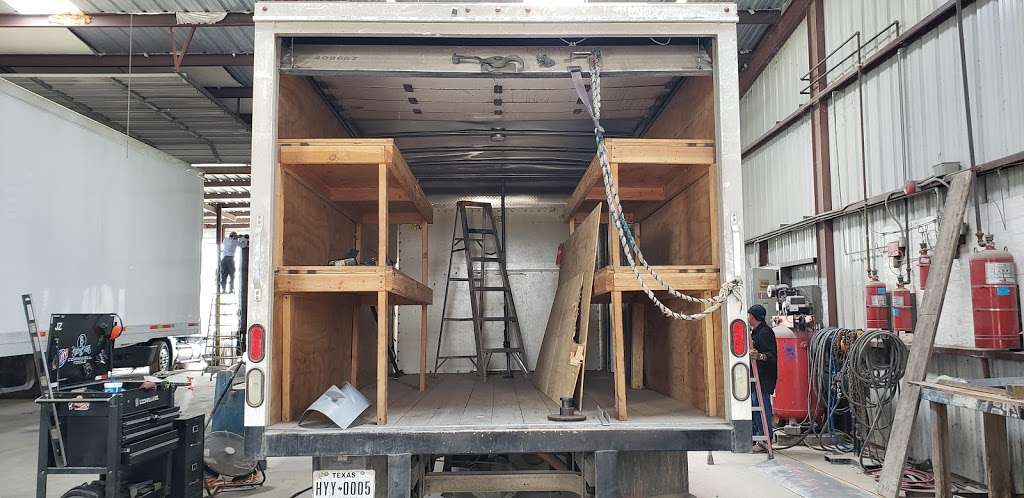 PRO TRAILER ! PAINT & BODY ! 53FT DRY VAN SALES | EAST #3, 8511 I-10, Converse, TX 78109, USA | Phone: (210) 779-7720