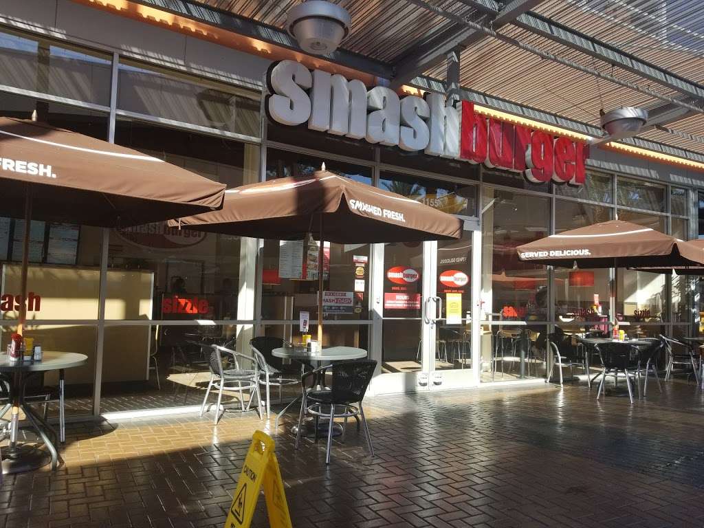 Smashburger | 2000 E Rio Salado Pkwy Ste 1155, Tempe, AZ 85281, USA | Phone: (480) 894-3469