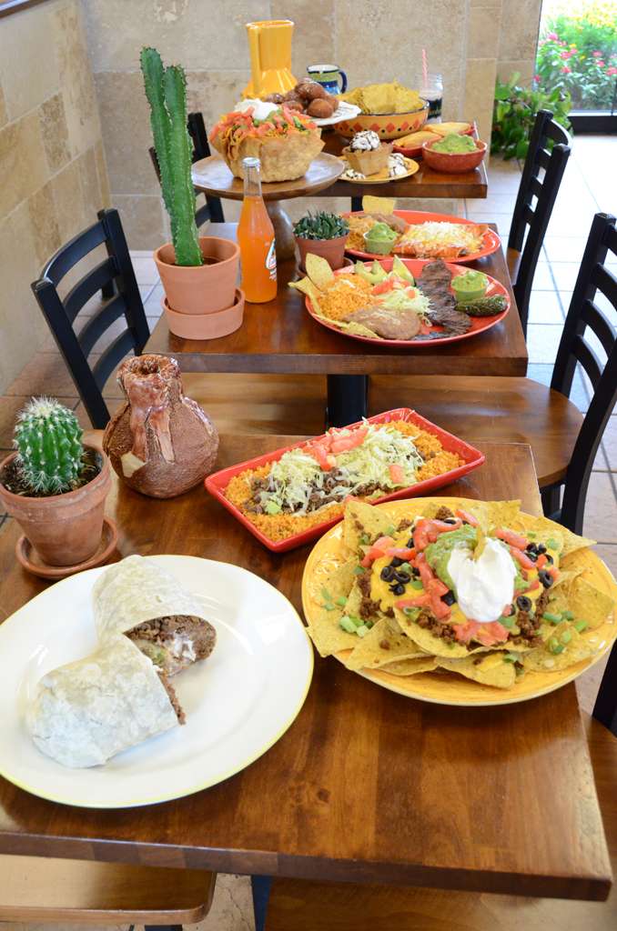 Taco Patio | 3218, 1022 E 9th St, Lockport, IL 60441 | Phone: (815) 838-8226