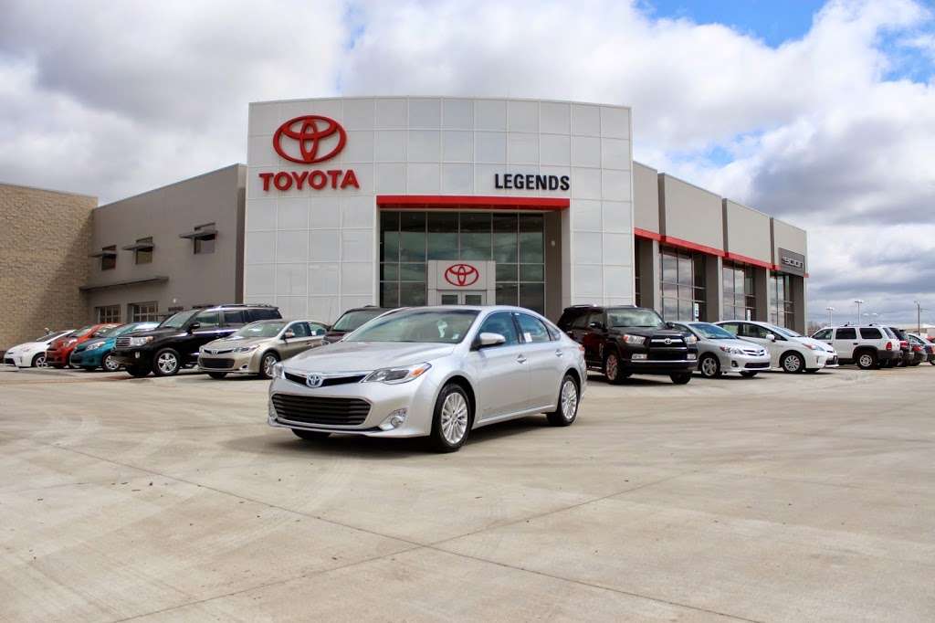 Legends Toyota | 10100 Parallel Pkwy, Kansas City, KS 66109, USA | Phone: (913) 299-8600