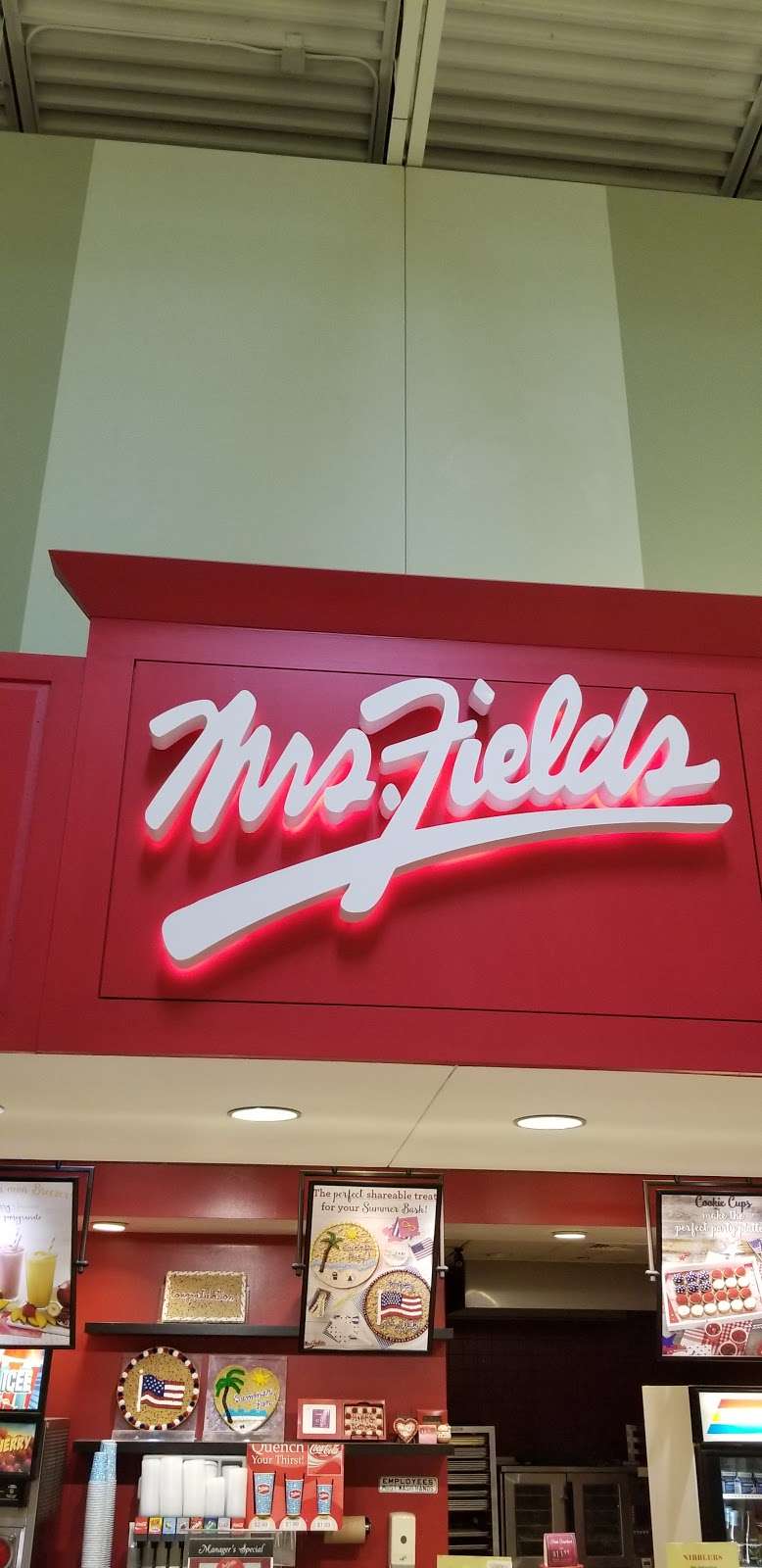 Mrs. Fields | 7000 Arundel Mills Cir, Hanover, MD 21076 | Phone: (410) 799-7835