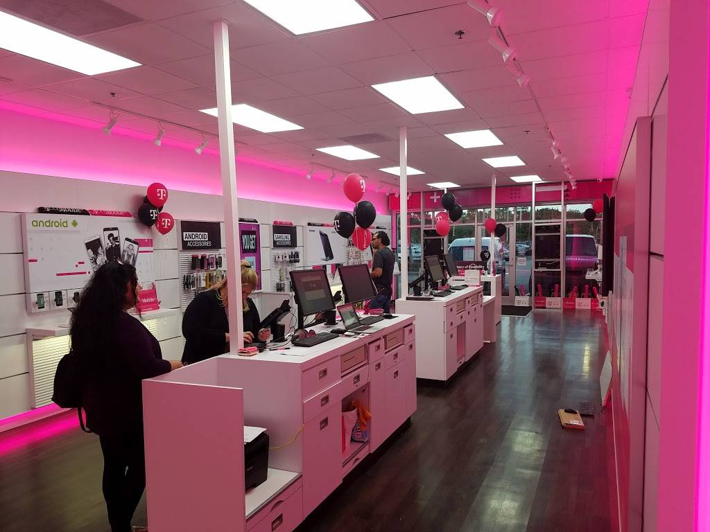 T-Mobile | 14620 SW 26th St, Miami, FL 33175, USA | Phone: (786) 534-5975