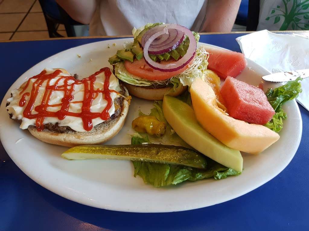 Lighthouse Cafe | 508 W 39th St, San Pedro, CA 90731 | Phone: (310) 548-3354