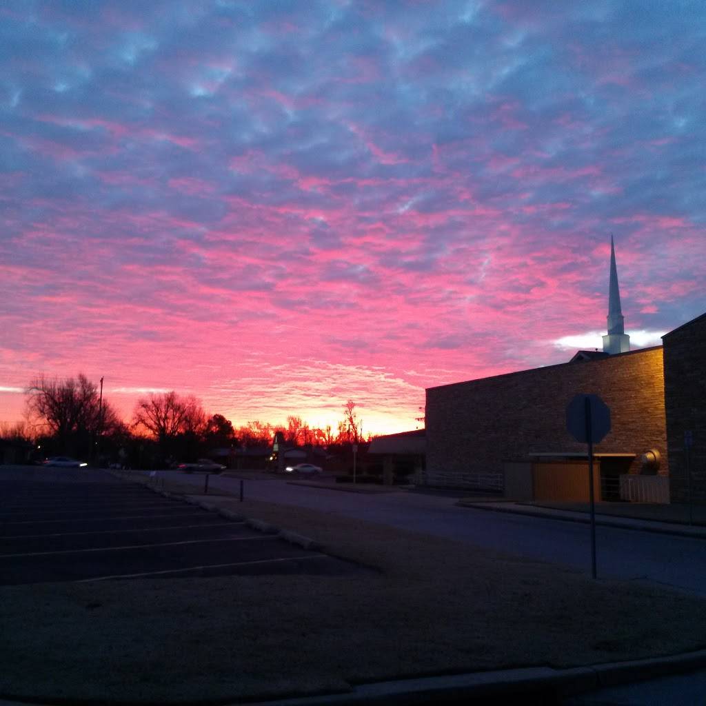 Memorial Baptist Church - church  | Photo 6 of 10 | Address: 2800 S Yale Ave, Tulsa, OK 74114, USA | Phone: (918) 744-0079