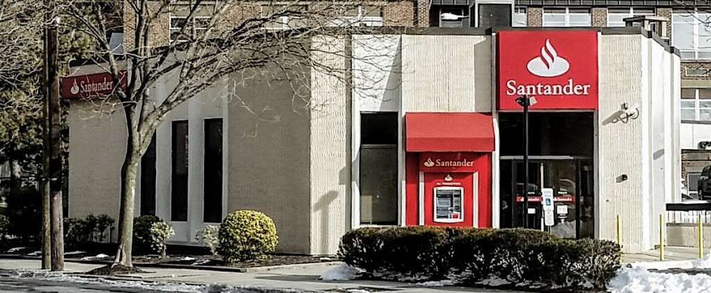 Santander Bank | 35 S Main St, Lodi, NJ 07644, USA | Phone: (973) 472-2127