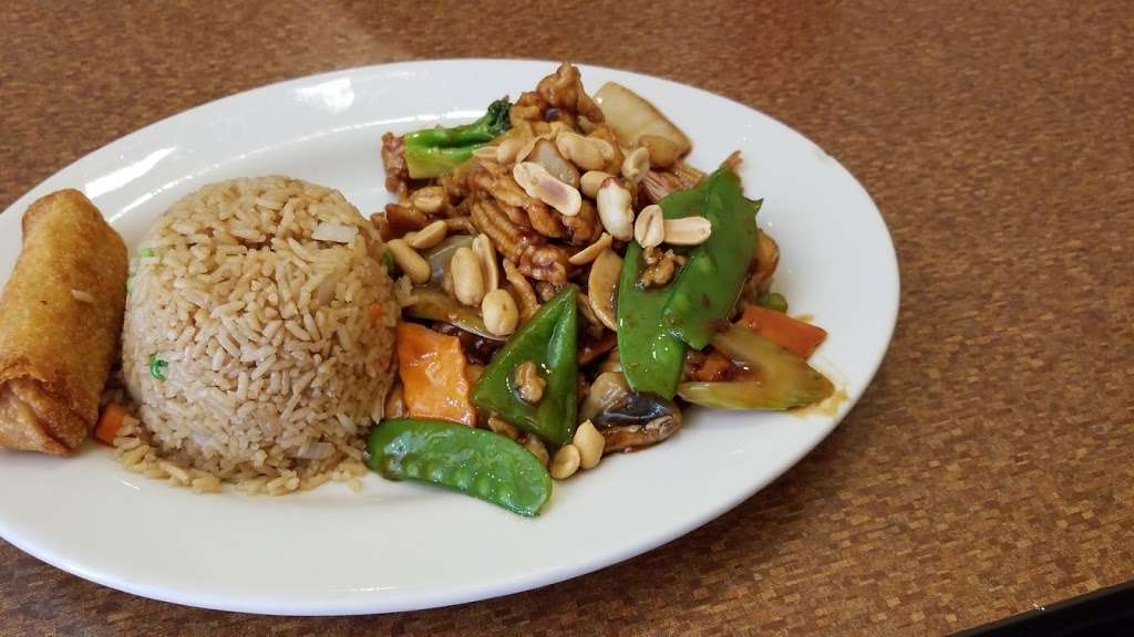 Spring China Cafe | 12620 Woodforest Blvd #400, Houston, TX 77015, USA | Phone: (713) 637-7888