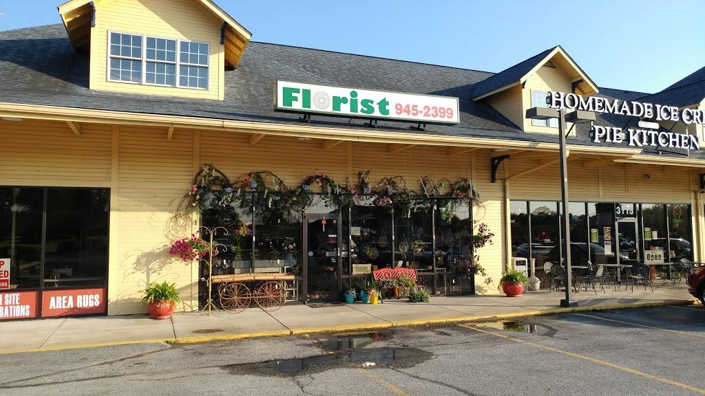 The Flower Shop of New Albany | 3111 Blackiston Mill Rd, New Albany, IN 47150, USA | Phone: (812) 945-2399