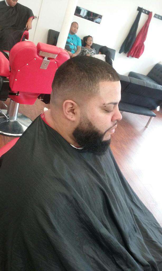 Jovilear Barbershop | 337 W 6th St, Lowell, MA 01850 | Phone: (603) 318-9397