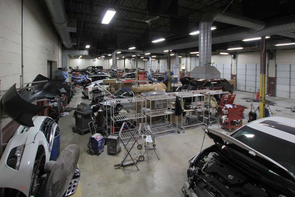 LTM Collision Center | 1188 Enterprise Rd, East Petersburg, PA 17520, USA | Phone: (717) 569-2800