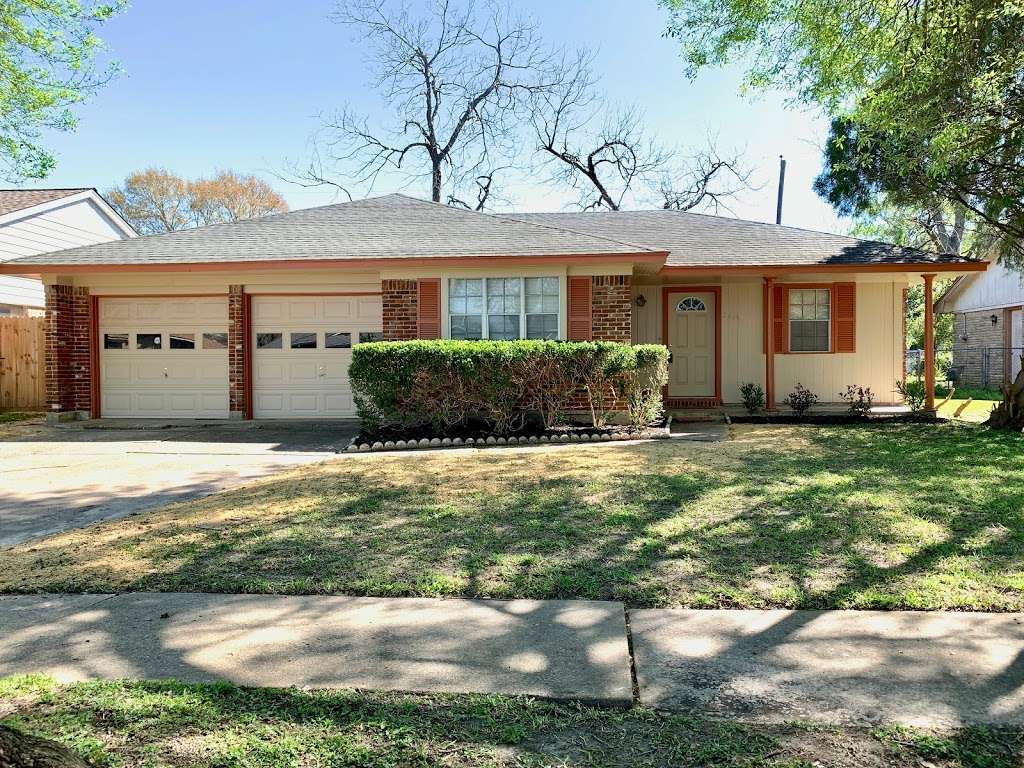 We Buy Houses in Pasadena, Texas - Chris Buys Houses