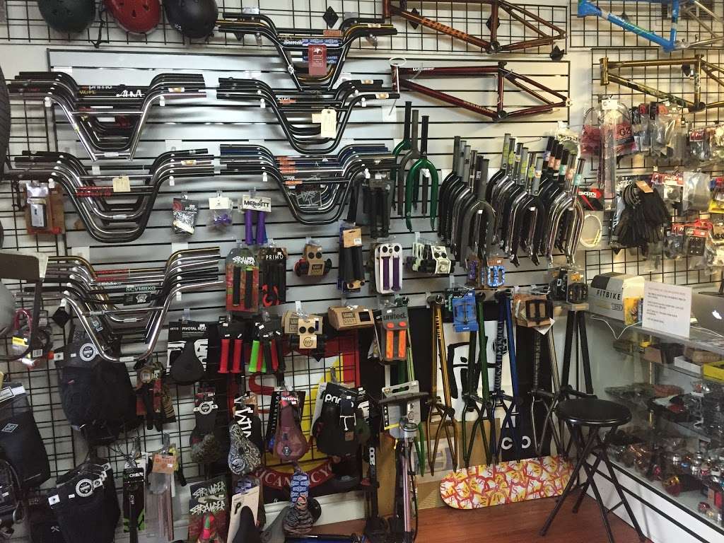 Cheap Goods BMX | 2428 Newport Blvd #3, Costa Mesa, CA 92627 | Phone: (949) 287-6254