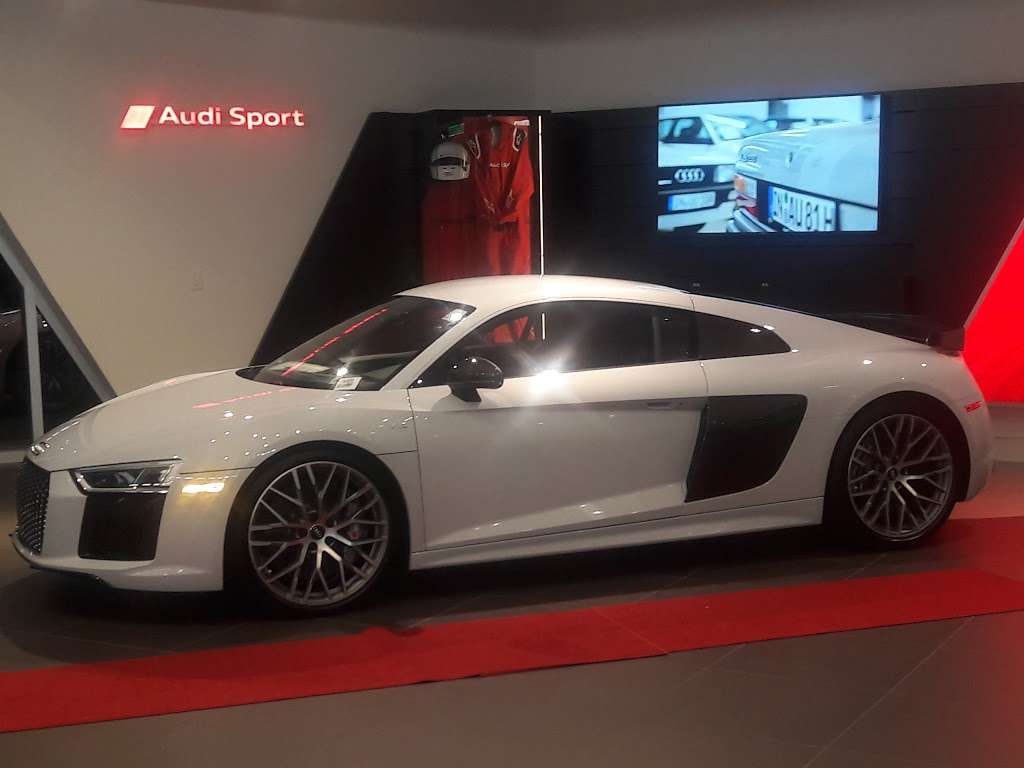 Audi Lakeland | 1215 Griffin Rd, Lakeland, FL 33805 | Phone: (863) 808-4356