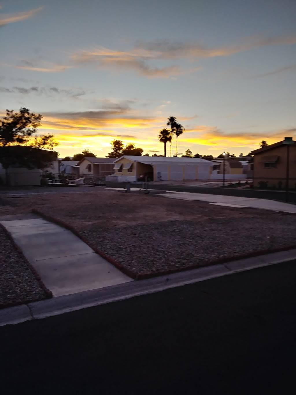 Casa Del Sol - A 55+ Community | 4800 E Vegas Valley Dr, Las Vegas, NV 89121, USA | Phone: (702) 431-1623