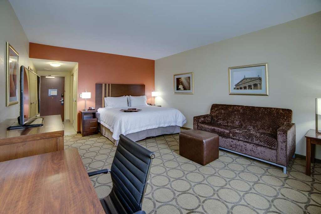Hampton Inn & Suites Philadelphia/Bensalem | 3660 Street Rd, Bensalem, PA 19020, USA | Phone: (267) 332-2200