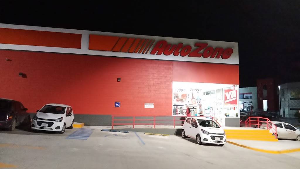 AutoZone Refacciones | Hermenegildo Galeana 23521, El Dorado Residencial, Heroes de Independencia, 22205 Tijuana, B.C., Mexico | Phone: 664 370 1887