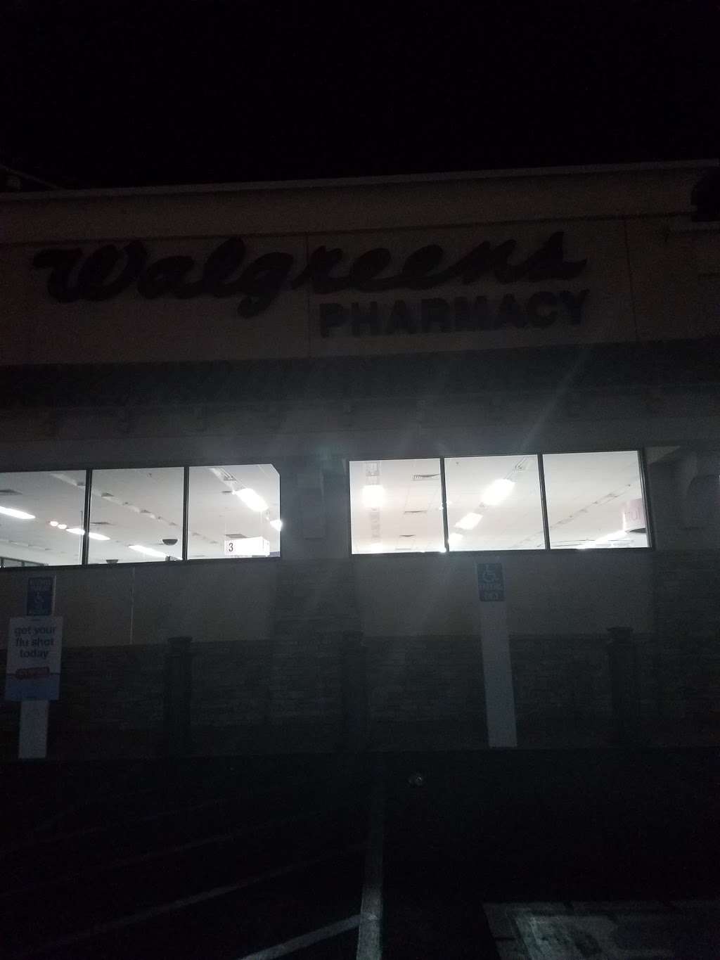 Walgreens | 140 W Los Angeles Ave, Moorpark, CA 93021, USA | Phone: (805) 529-9601