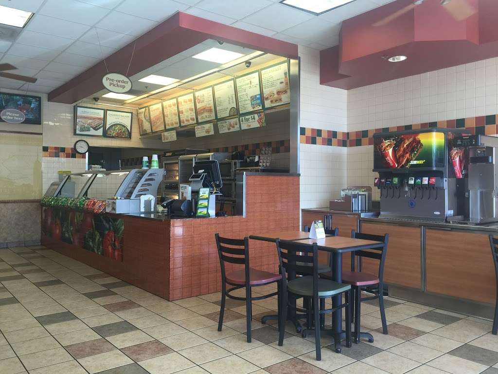 Subway Restaurants | 2851 Canyon Springs Pkwy Suite D, Riverside, CA 92507, USA | Phone: (951) 653-9028