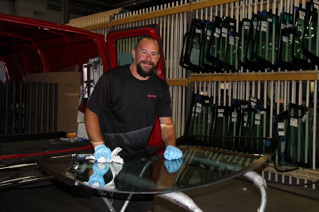 City Auto Glass (inside Sun Control of Minnesota) | 2425 Rice St, St Paul, MN 55113 | Phone: (651) 772-2068