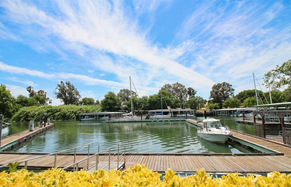 Delta Marina Yacht Harbor | 100 Marina Dr, Rio Vista, CA 94571 | Phone: (707) 374-2315