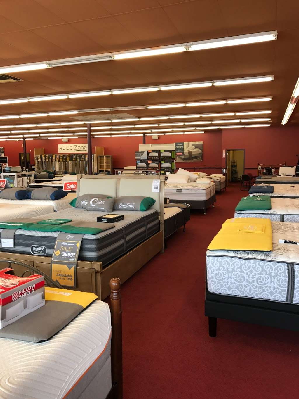 Mattress Firm Pennsville | 255 N Broadway, Pennsville Township, NJ 08070 | Phone: (856) 678-5849