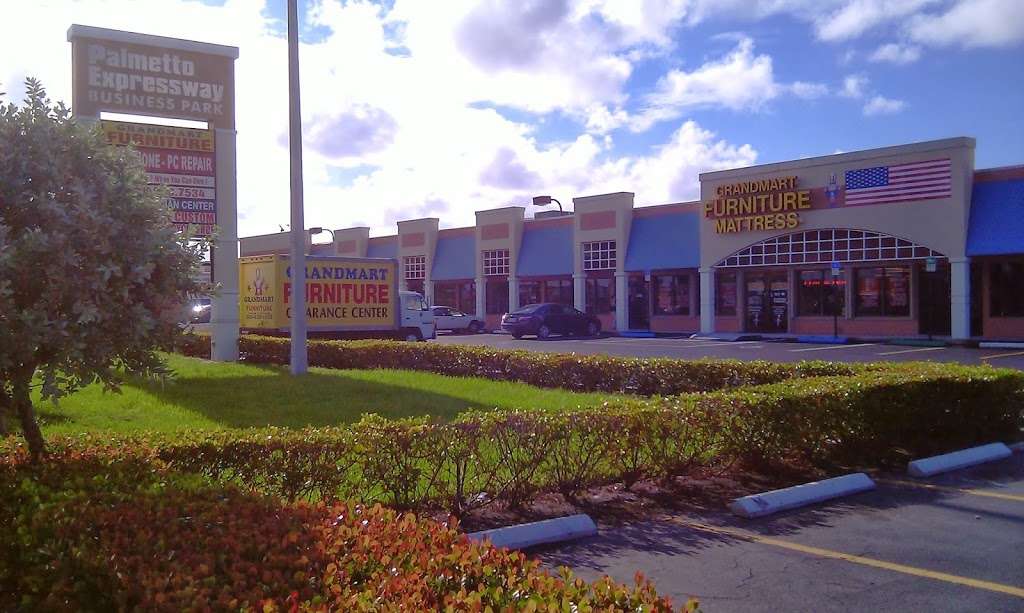 Montero Shipping Corp | 4846 NW 167th St, Hialeah, FL 33014, USA | Phone: (305) 620-5075