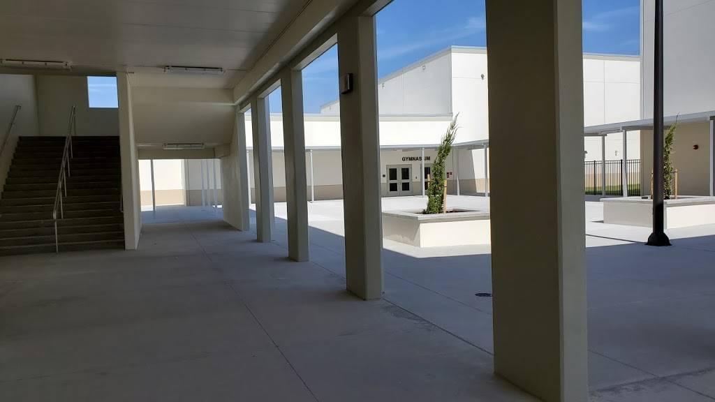 Horizon West Middle School | 8200 Tattant Blvd, Windermere, FL 34786, USA | Phone: (407) 554-1570