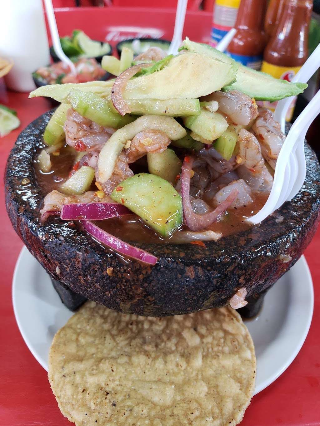 Mariscos el Mazateño Tijuana | Calz del Tecnológico 473, Tomas Aquino, 22414 Tijuana, B.C., Mexico | Phone: 664 607 1377