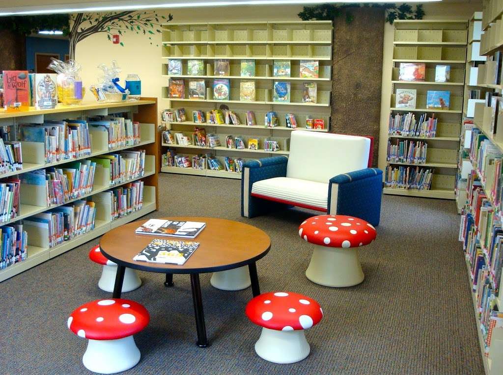 Warren County Library - Headquarters Branch | 2 Shotwell Drive, Belvidere, NJ 07823, USA | Phone: (908) 475-6322