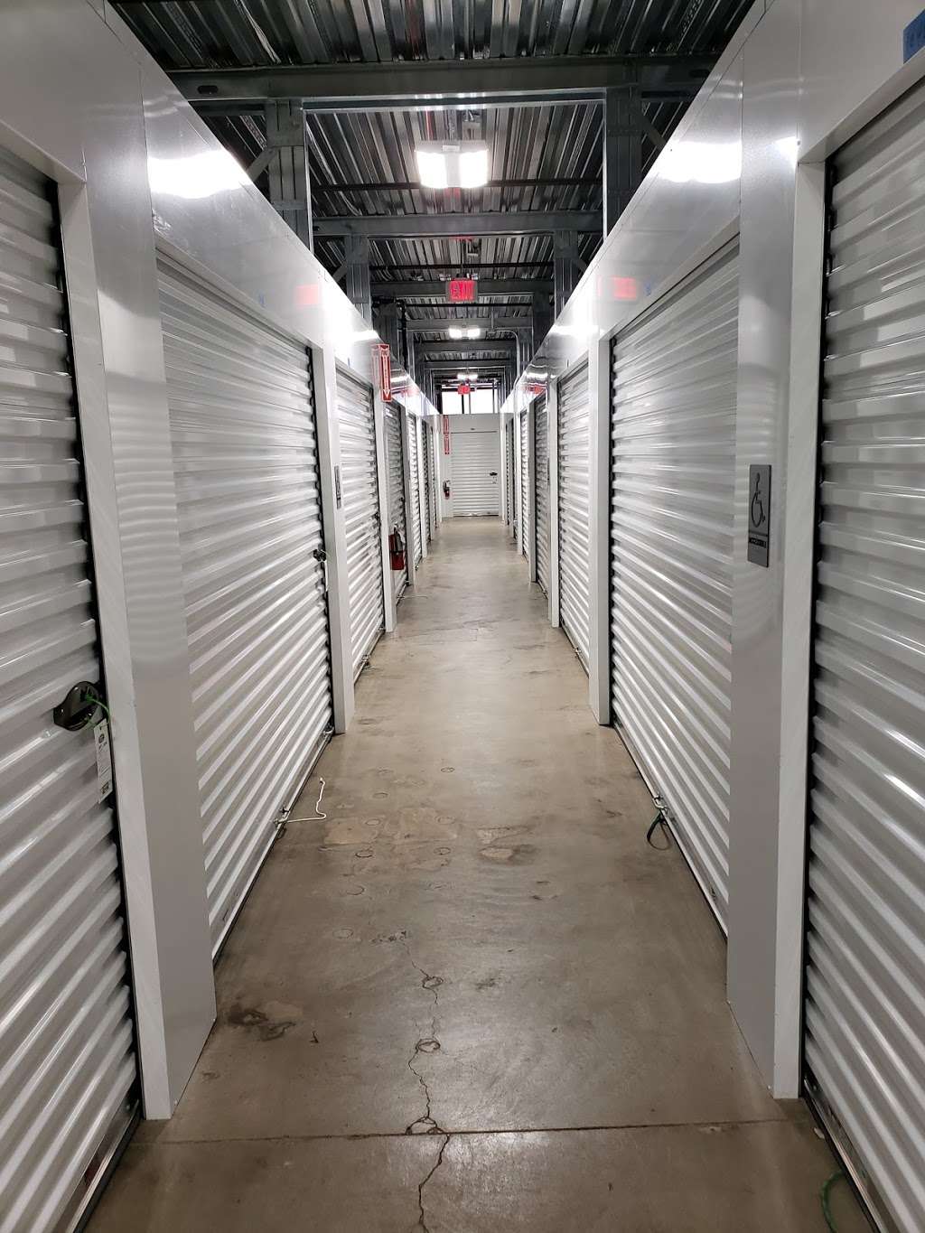 Extra Space Storage | 505 W Butler Ave, Chalfont, PA 18914, USA | Phone: (267) 308-4168