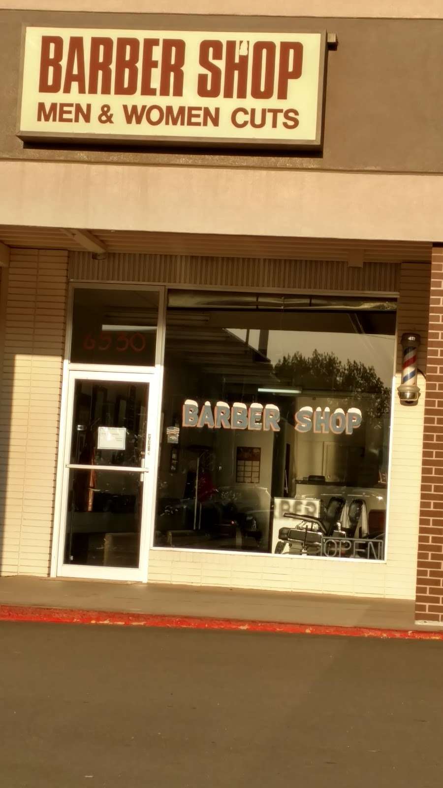 Broadway Estates Barber Shop | 6530 S Broadway, Littleton, CO 80121 | Phone: (303) 550-6789