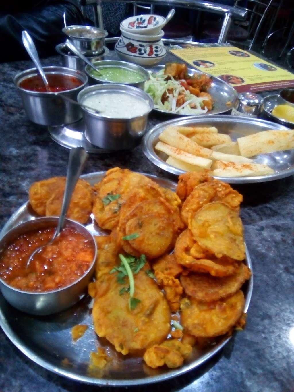 Sri Rathiga Restaurant | 21 Mollison Way, Edgware HA8 5QH, UK | Phone: 020 8952 4411
