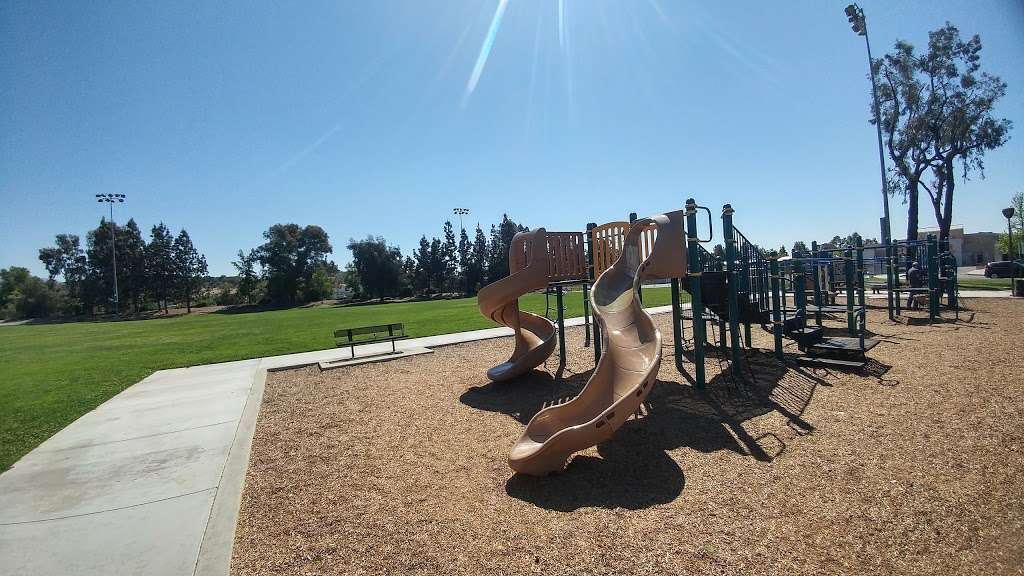 Oak Mesa Park | 5400 Wheeler Ave, La Verne, CA 91750, USA | Phone: (909) 596-8706