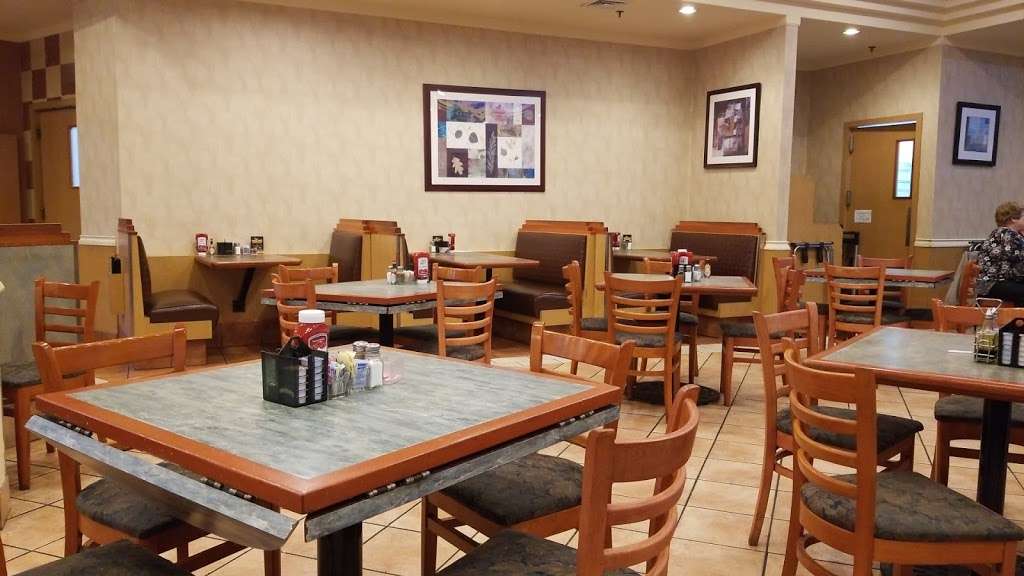 Omega Diner & Cafe | 1337 US-1, North Brunswick Township, NJ 08902, USA | Phone: (732) 745-2628