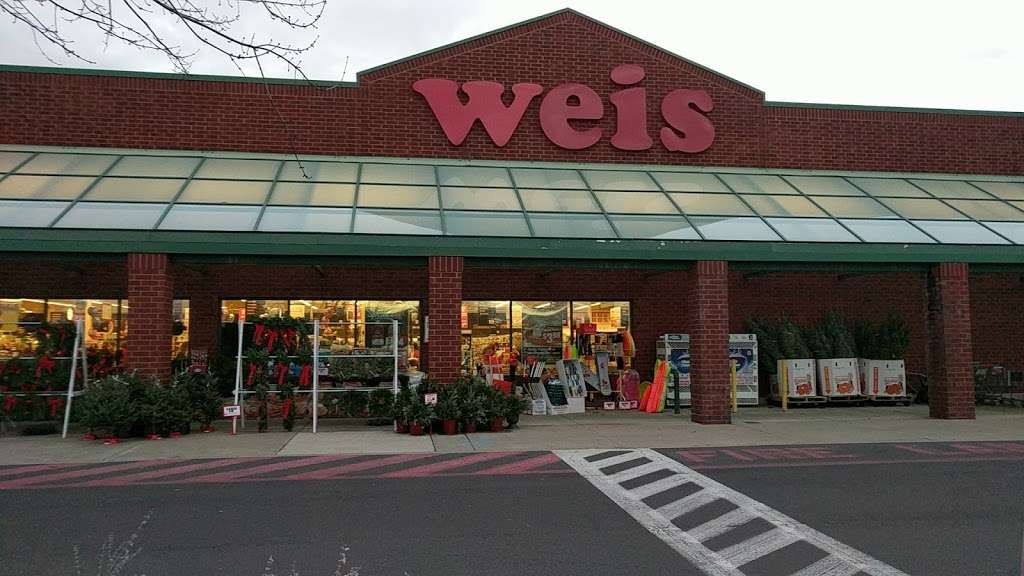 Weis Markets | 25 W Germantown Pike, Norristown, PA 19401 | Phone: (610) 278-2990
