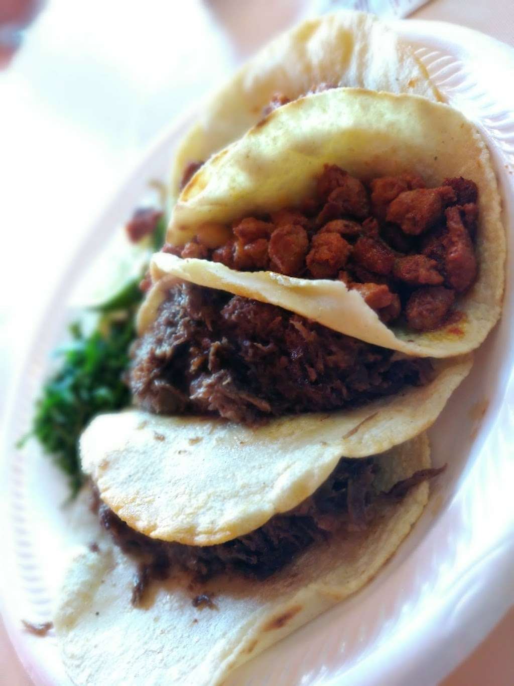 Yaris Taqueria | 1913 S Edgefield Ave, Dallas, TX 75224, USA | Phone: (214) 946-3748